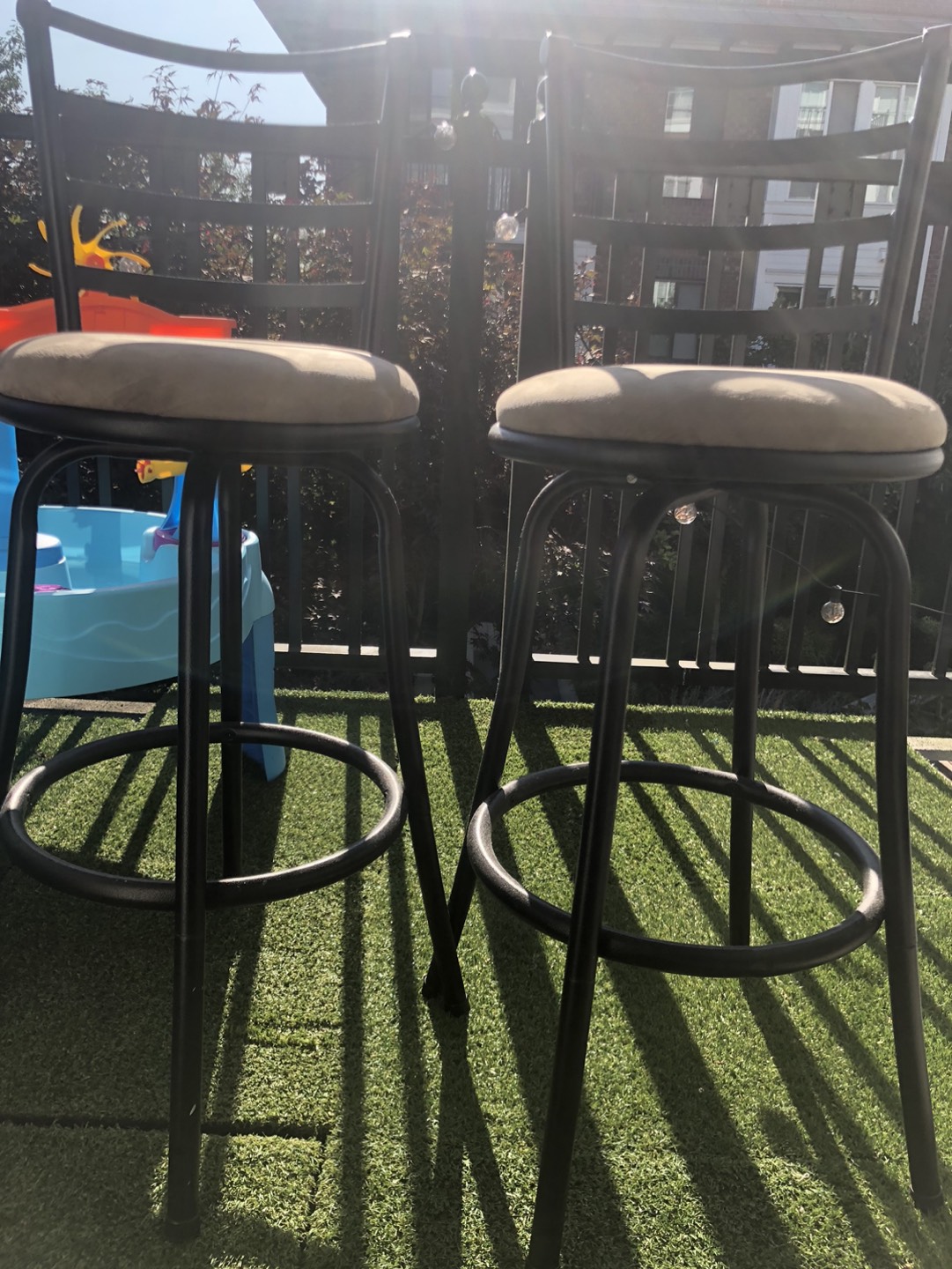 Bar / countertop stool - photo 2