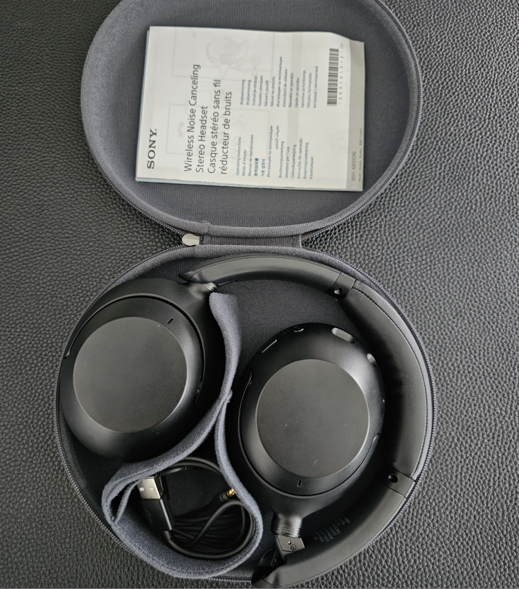 Sony WH-XB910N Extra BASS Noise Cancelling Headphones - photo 4