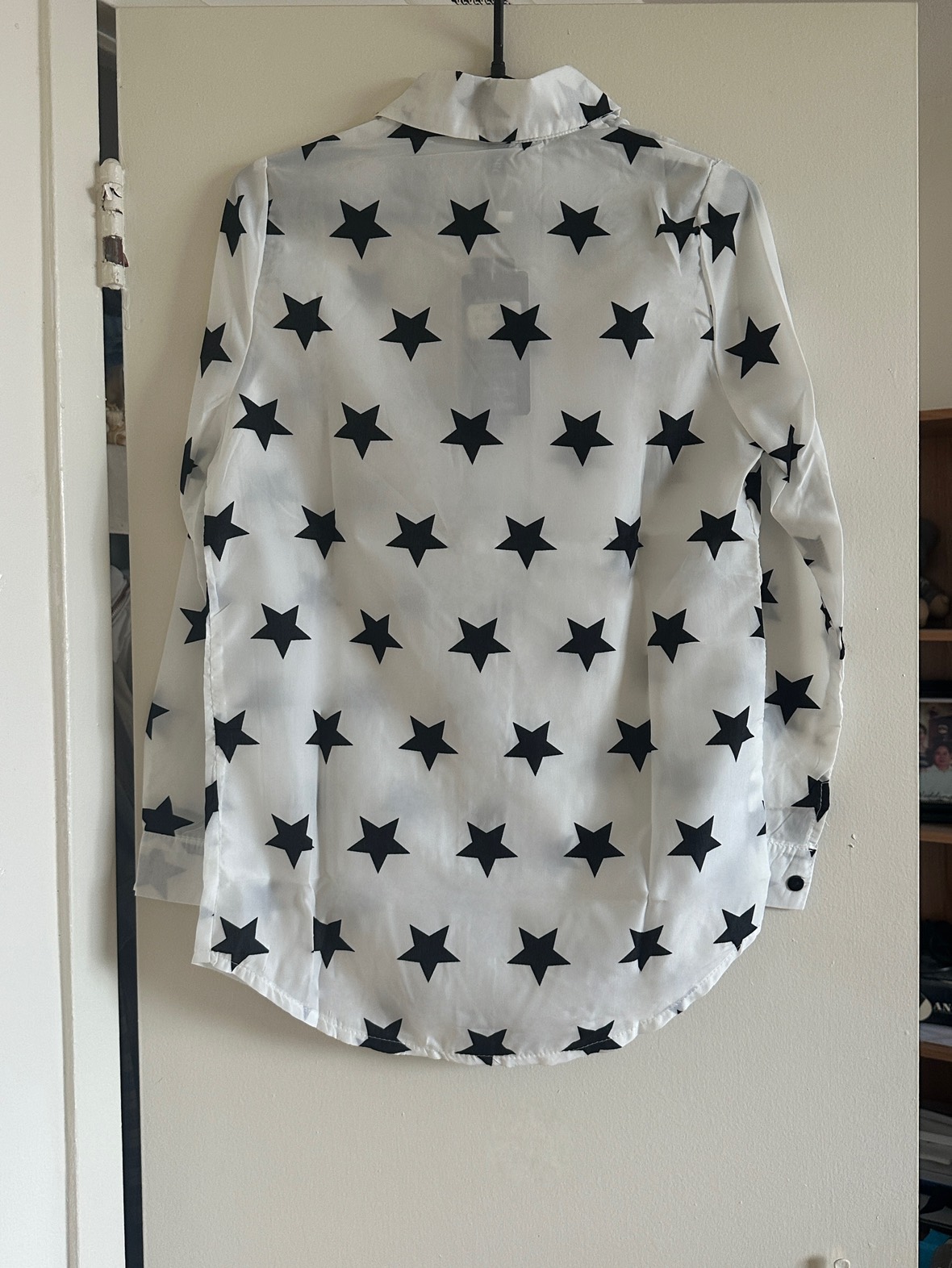 New star pattern women’s blouse black and white shirt - photo 3