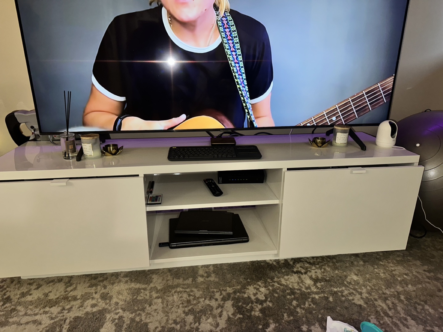 Tv Stand - photo 5