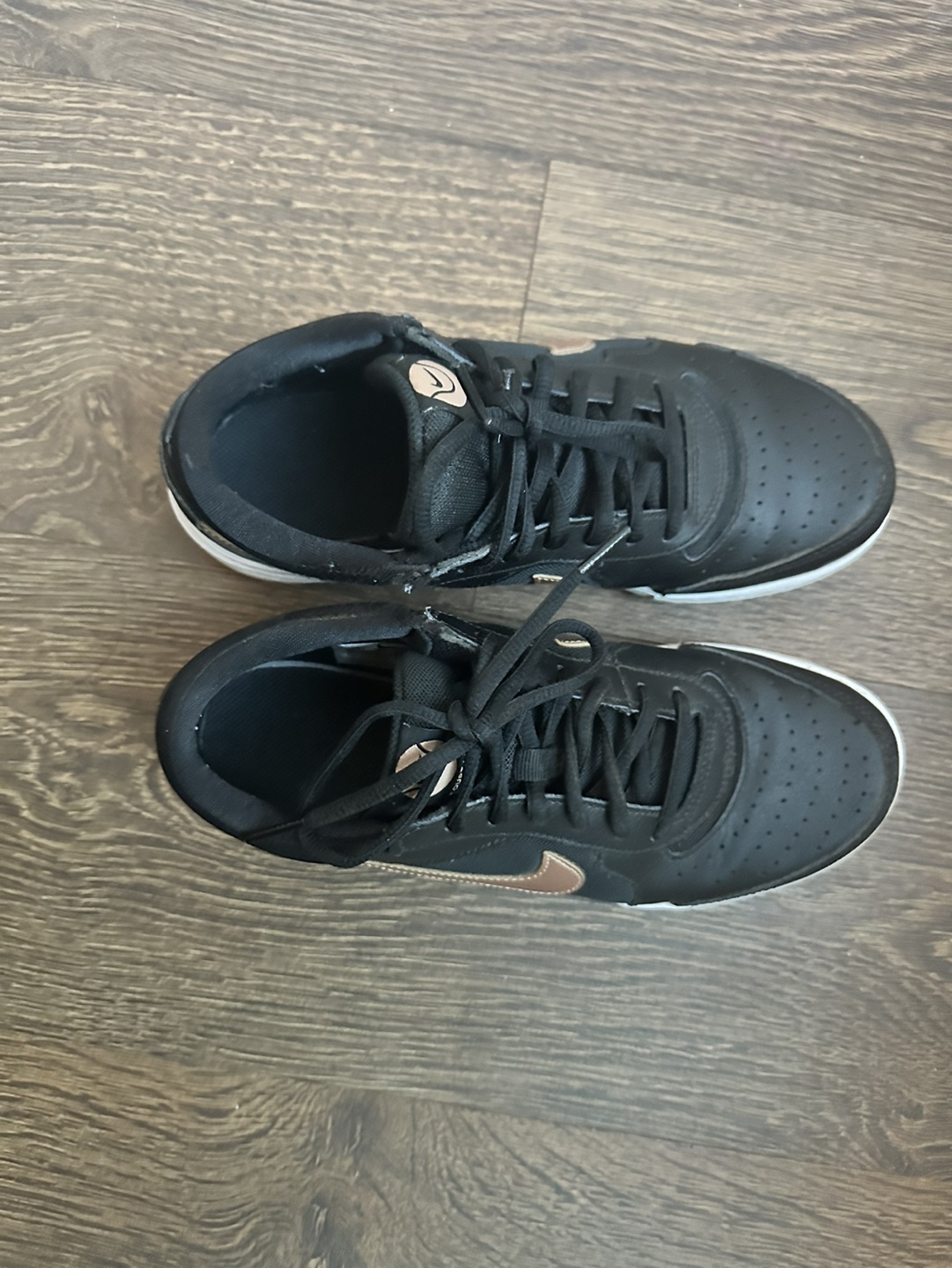 Nike Women’s Zoom Court Lite 3 Tennis Shoes - photo 2
