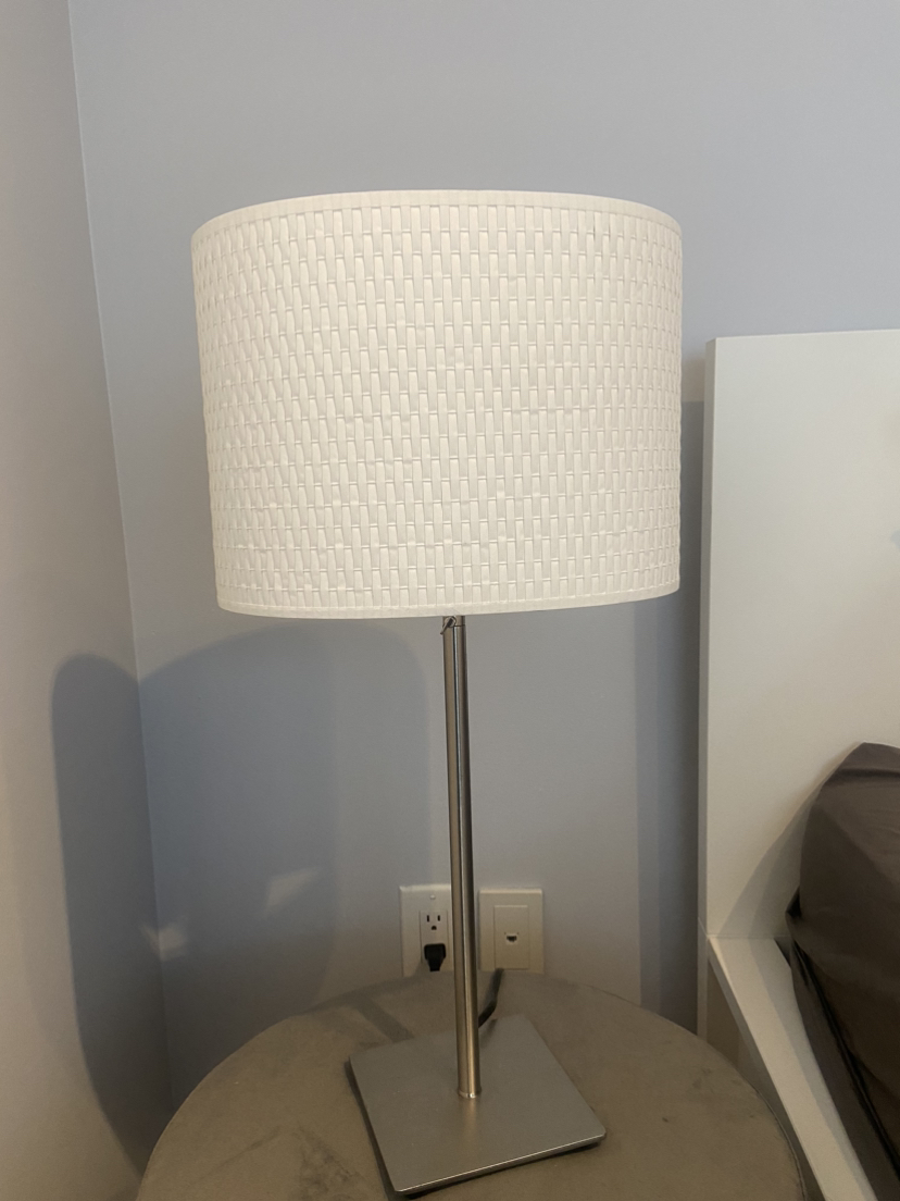 Table lamp