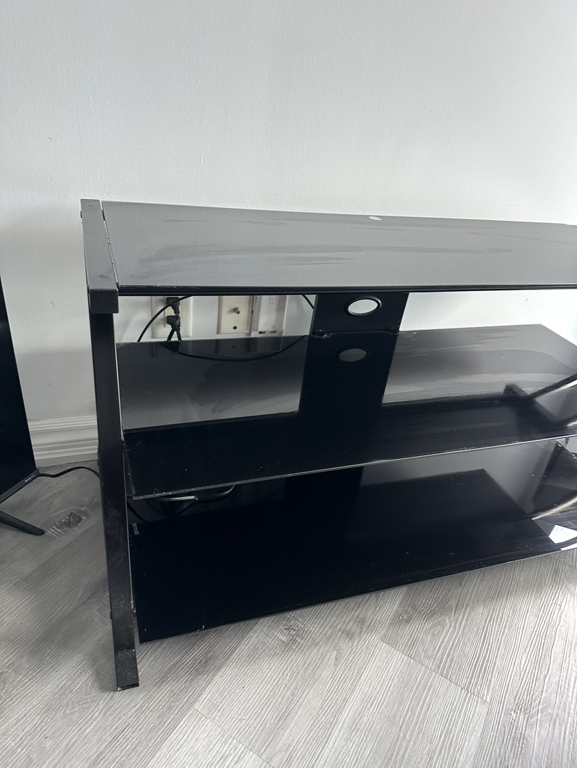 tv stand - photo 2