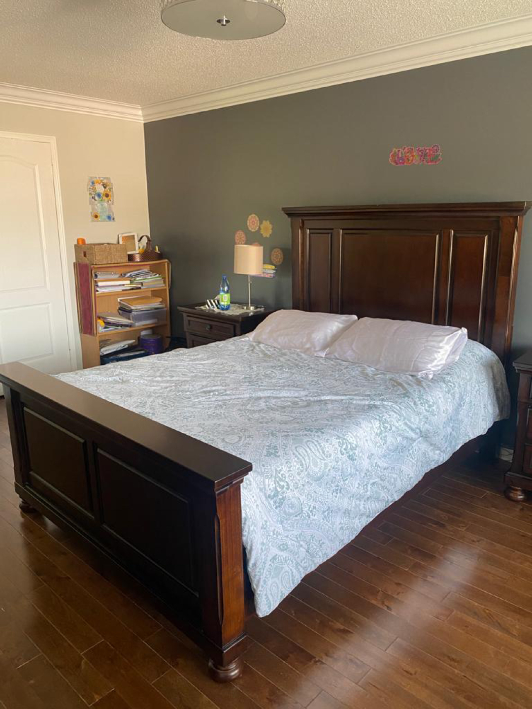 Ashley king bed set (4 pcs) thumbnail