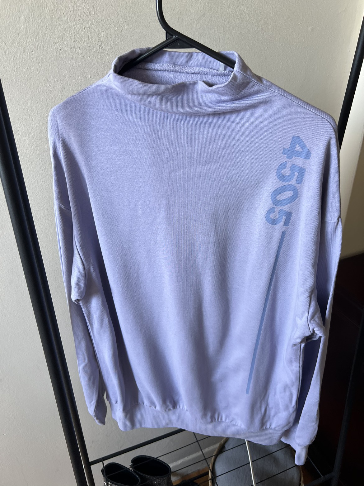Oversized Sweatshirt - Small