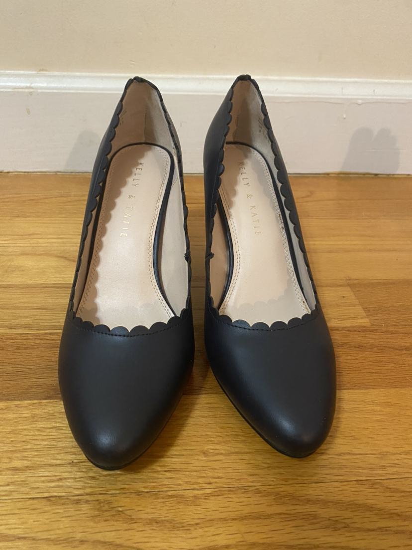 Black heels image indicator(2)