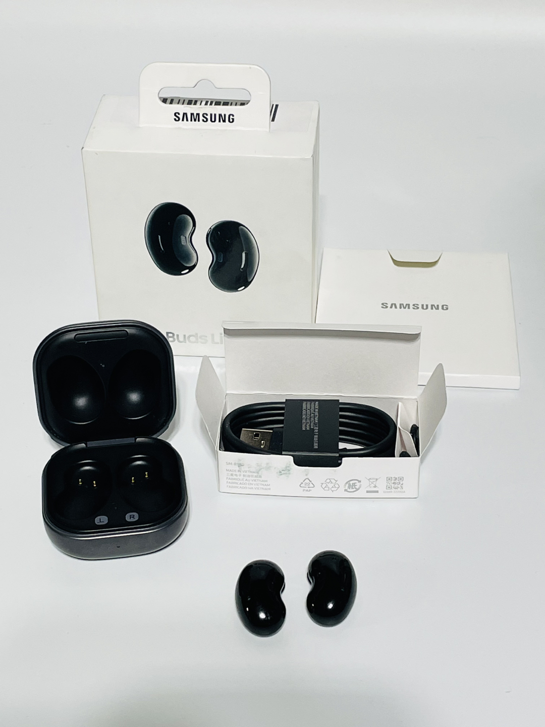 Samsung Galaxy Buds Live Bluetooth Wireless Earbuds (Black)
