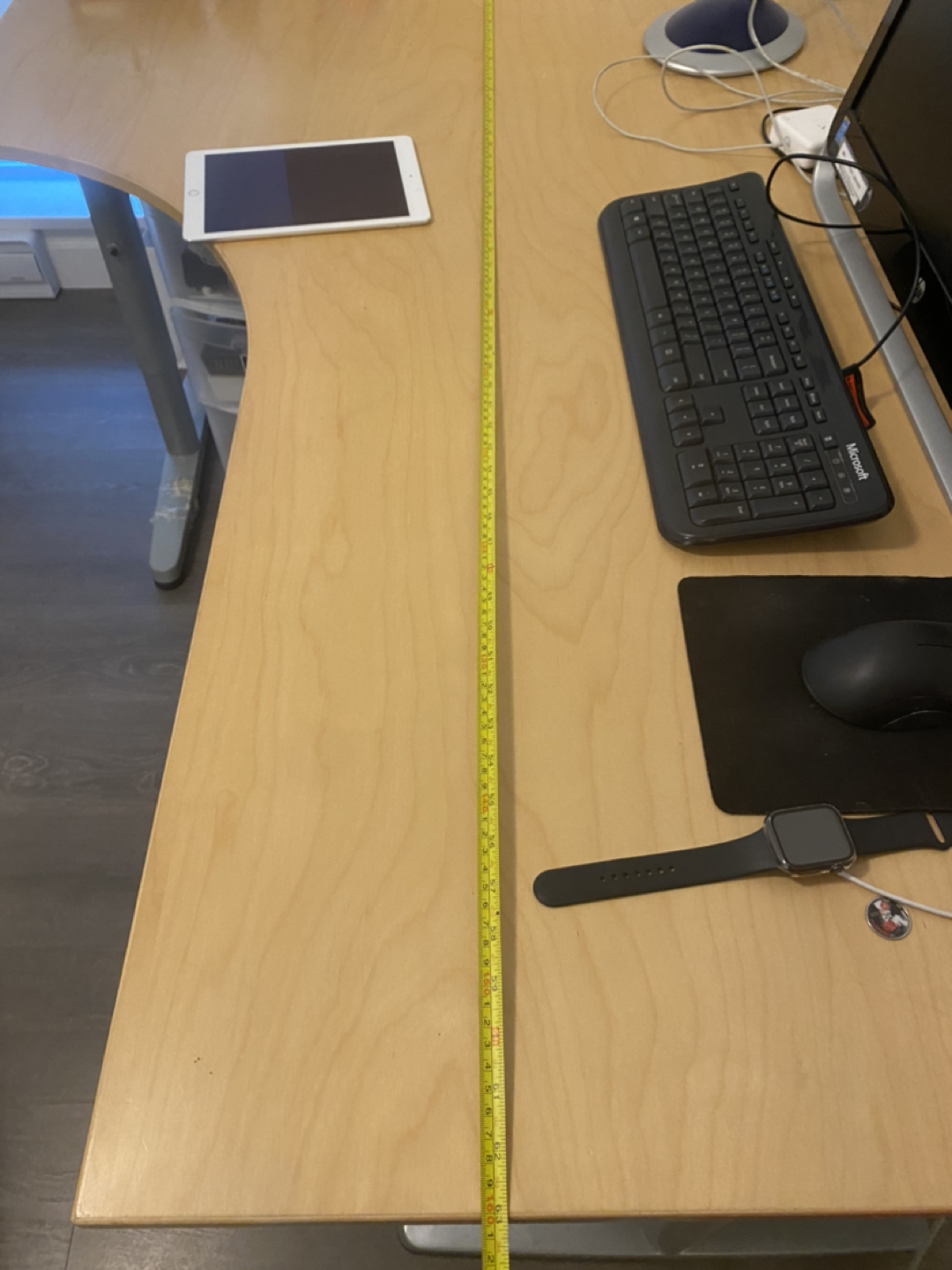 Office desk - photo 4