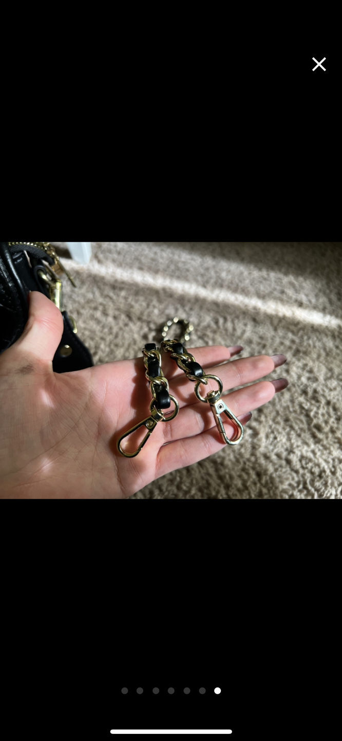 D sling bag with 2 strings image indicator(6)