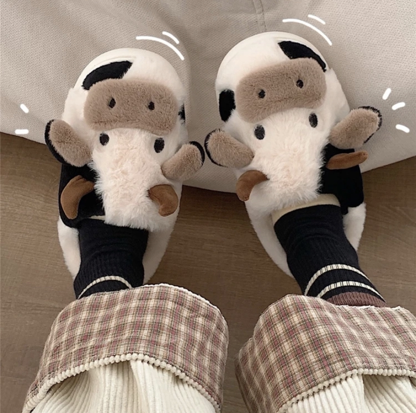 Cute cow slipper comfortable new never worn