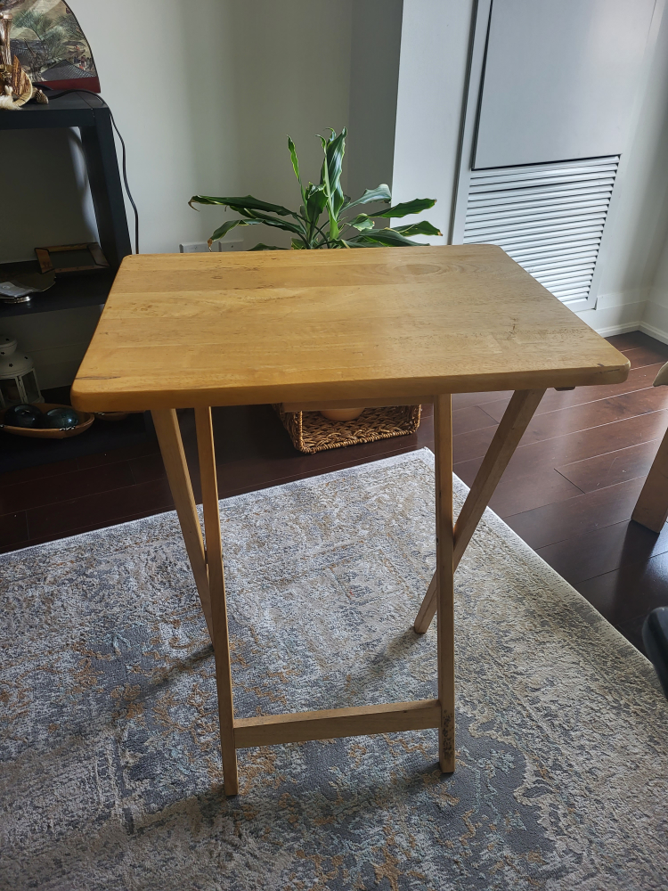 Folding side tables