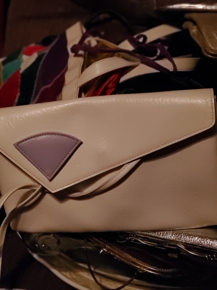 Purses & Clutches - photo 4
