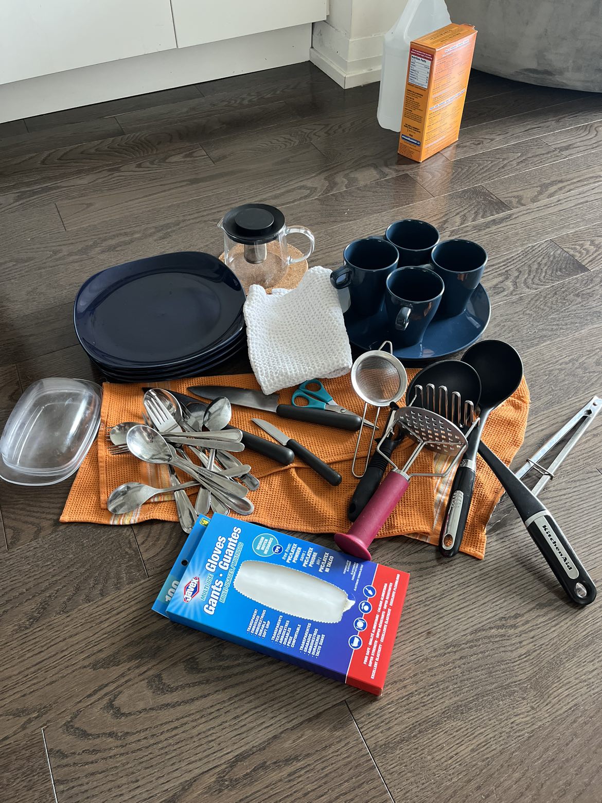 Useful Kitchen Stuff MOVING SALE