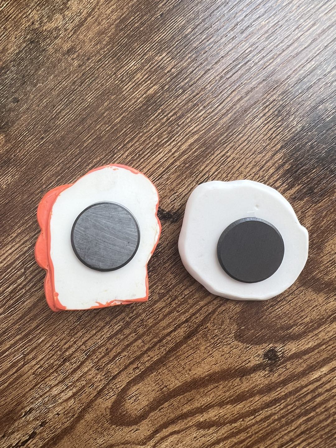 Brand new 3D raised Cute Fridge Magnets + free keychain image indicator(2)