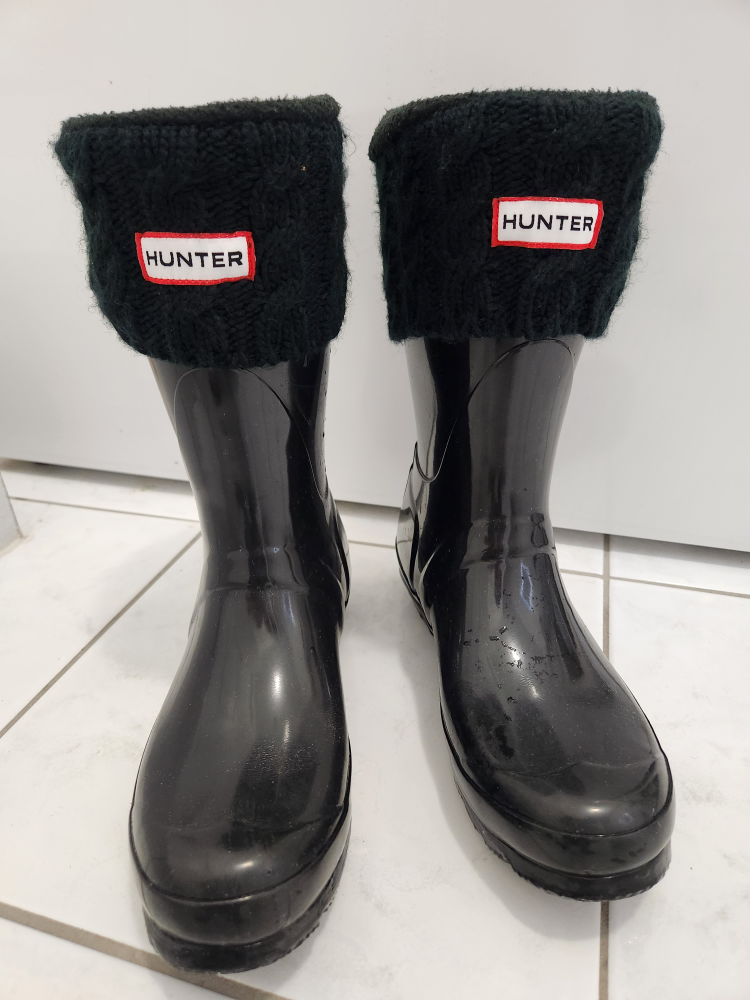 HUNTER Boots US 7 thumbnail