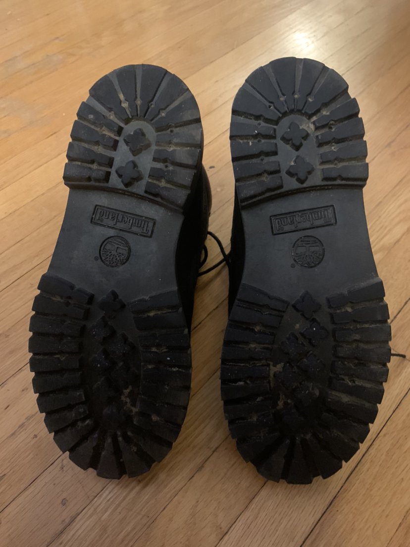 Timberland classic boots unisex image indicator(3)