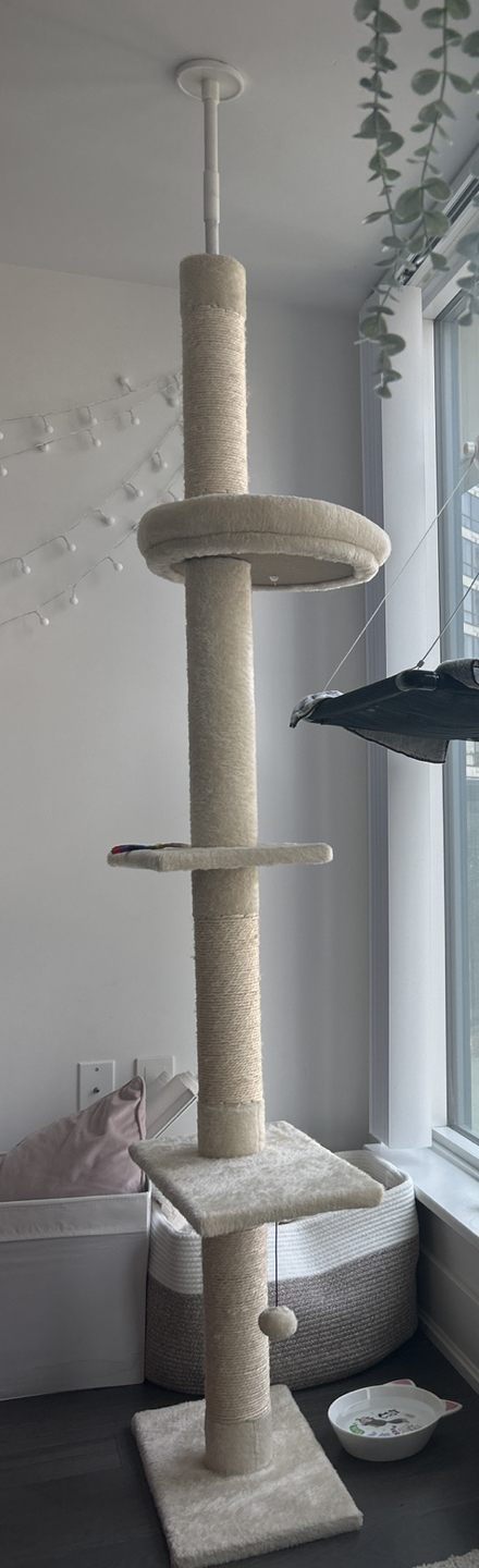 Floor to ceiling cat tower