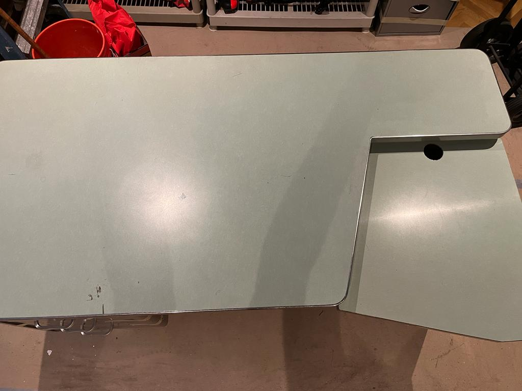 Steel Desk - photo 3