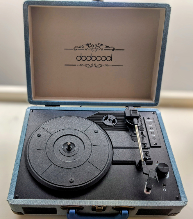 Dodocool vinyl record player