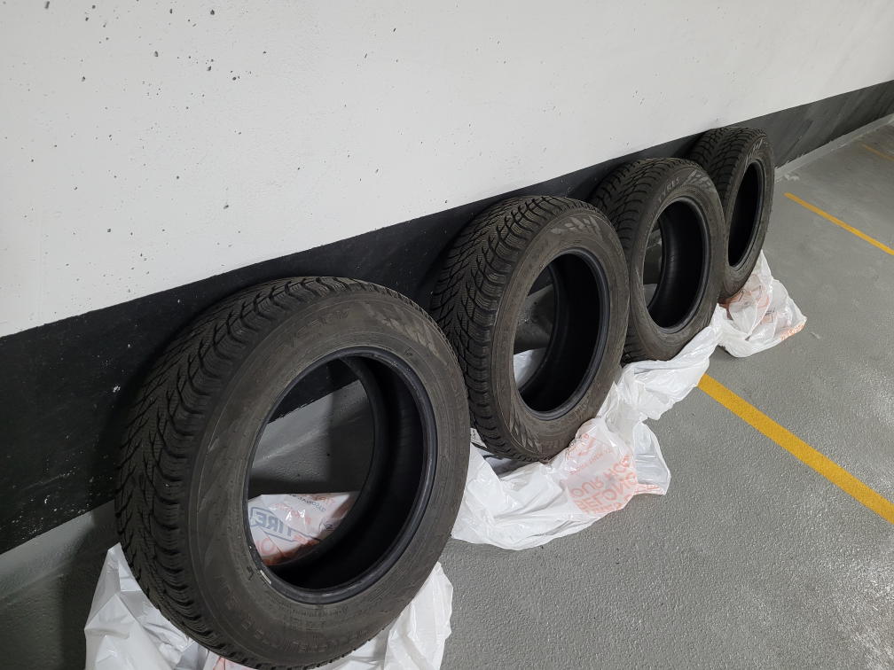 Hakkapeliitta R3 SUV 225/65R17 Winter Tires 4x - photo 3