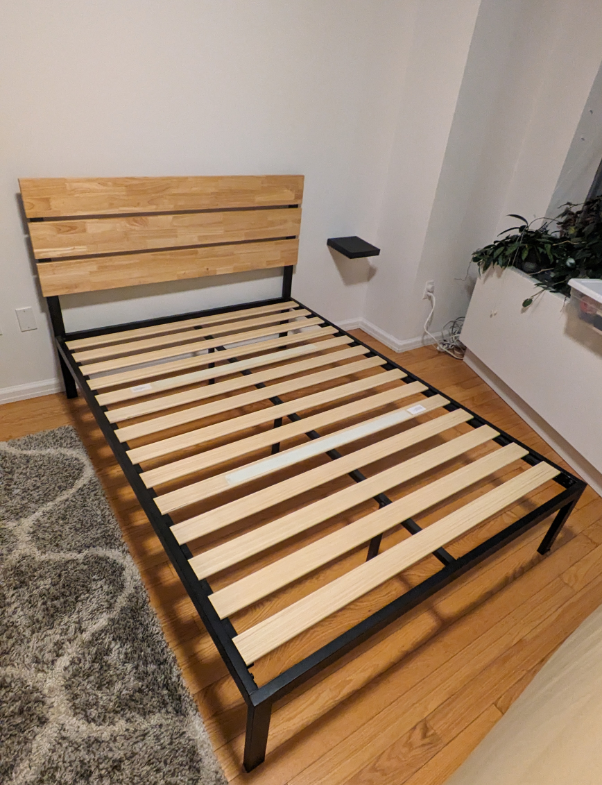Excellent Condition Full Size Bedframe