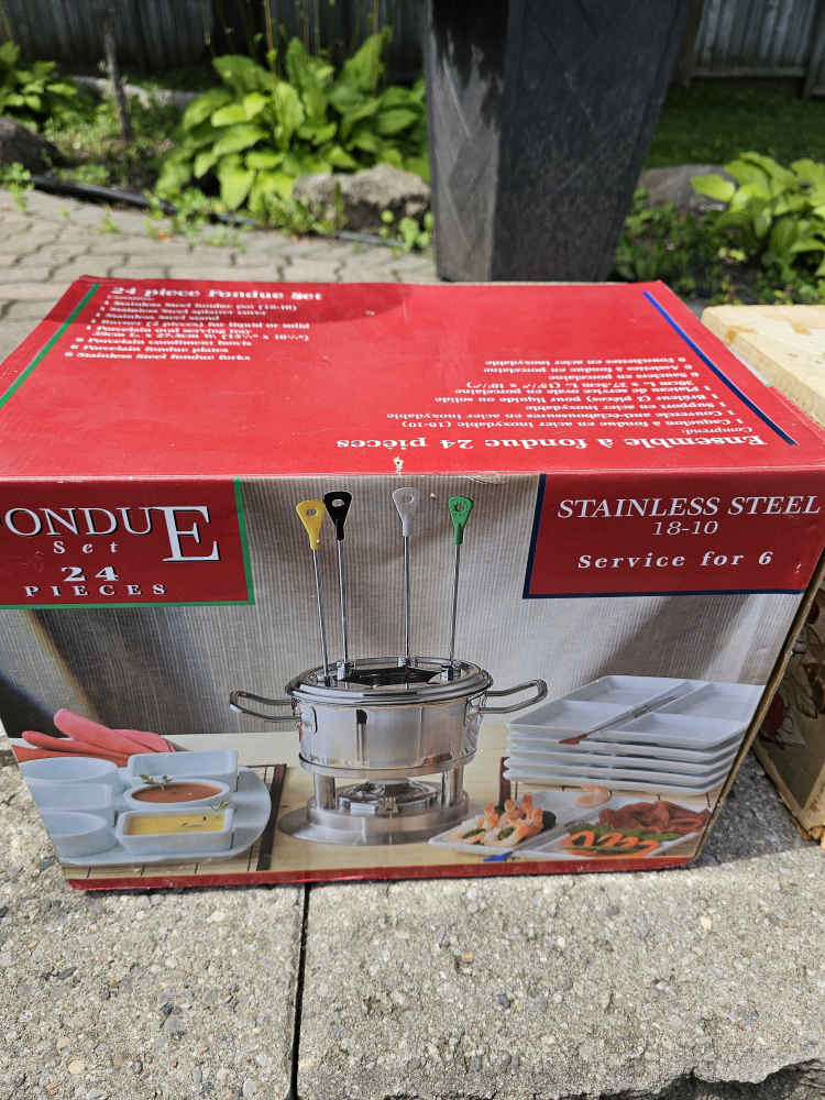 Fondue set of 24 stainless steel