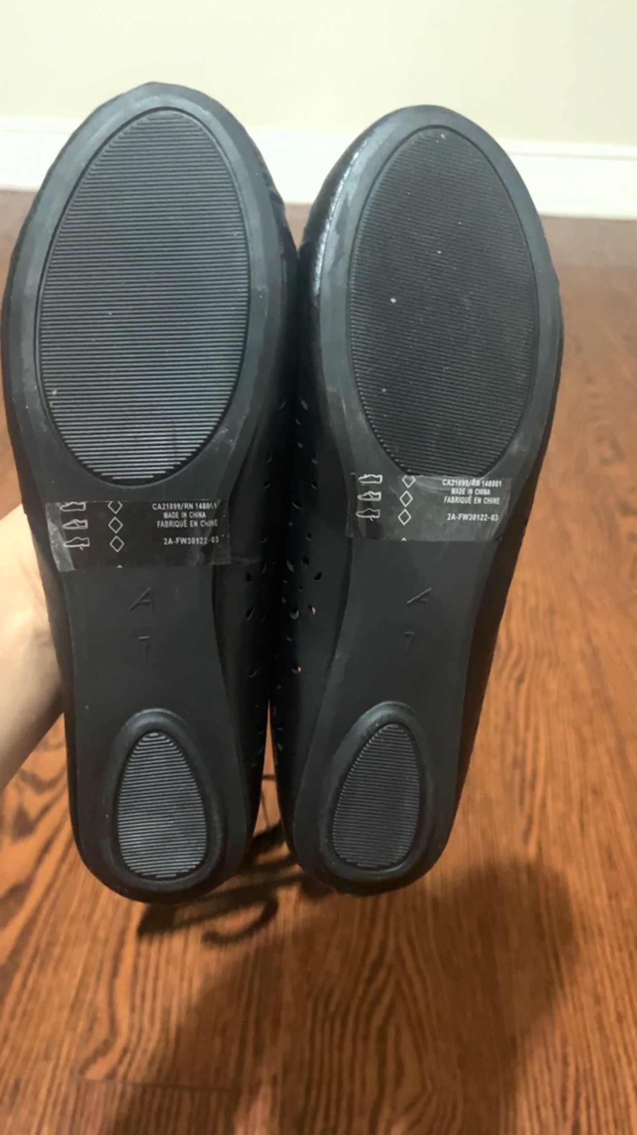 Women’s Sandles image indicator(2)