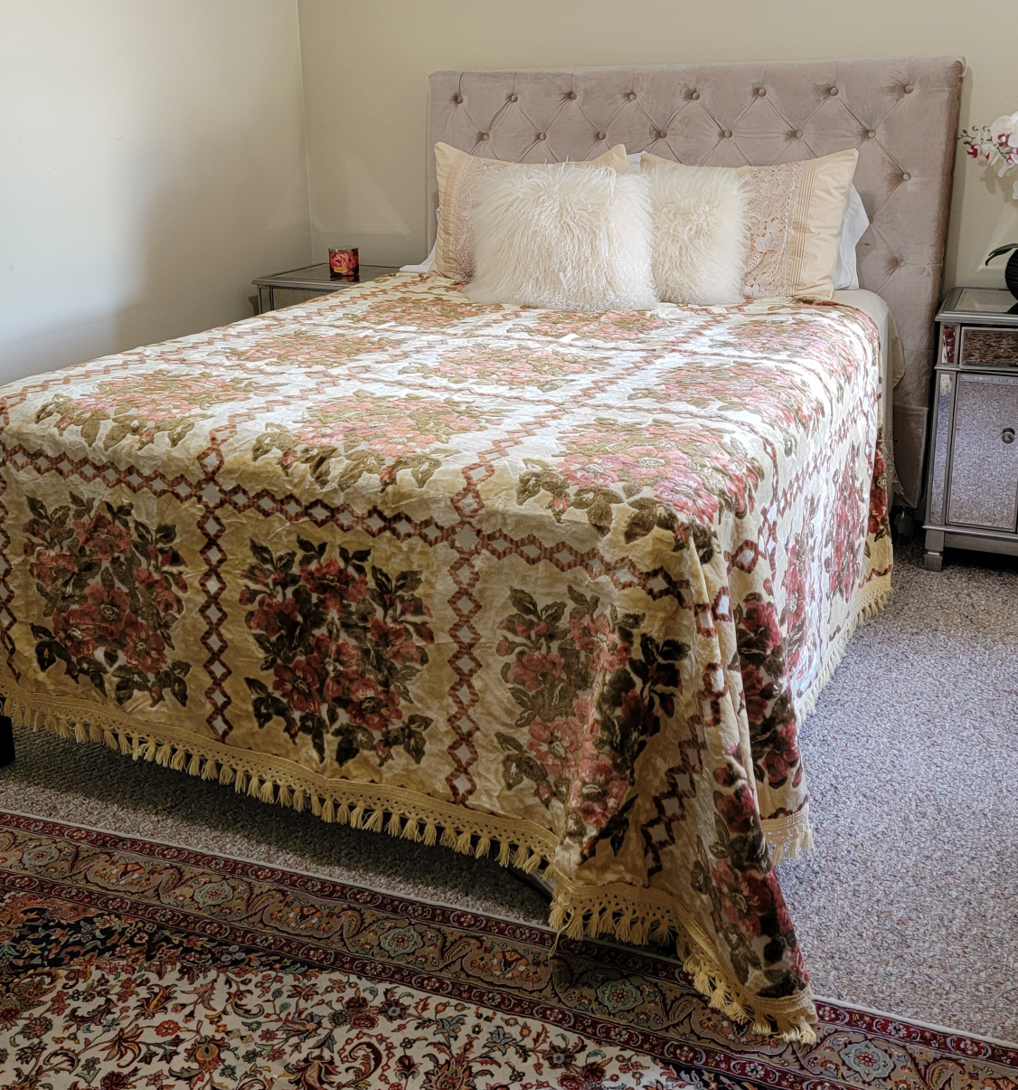 Vintage MCM Retro Bed cover / Blanket circa 70s