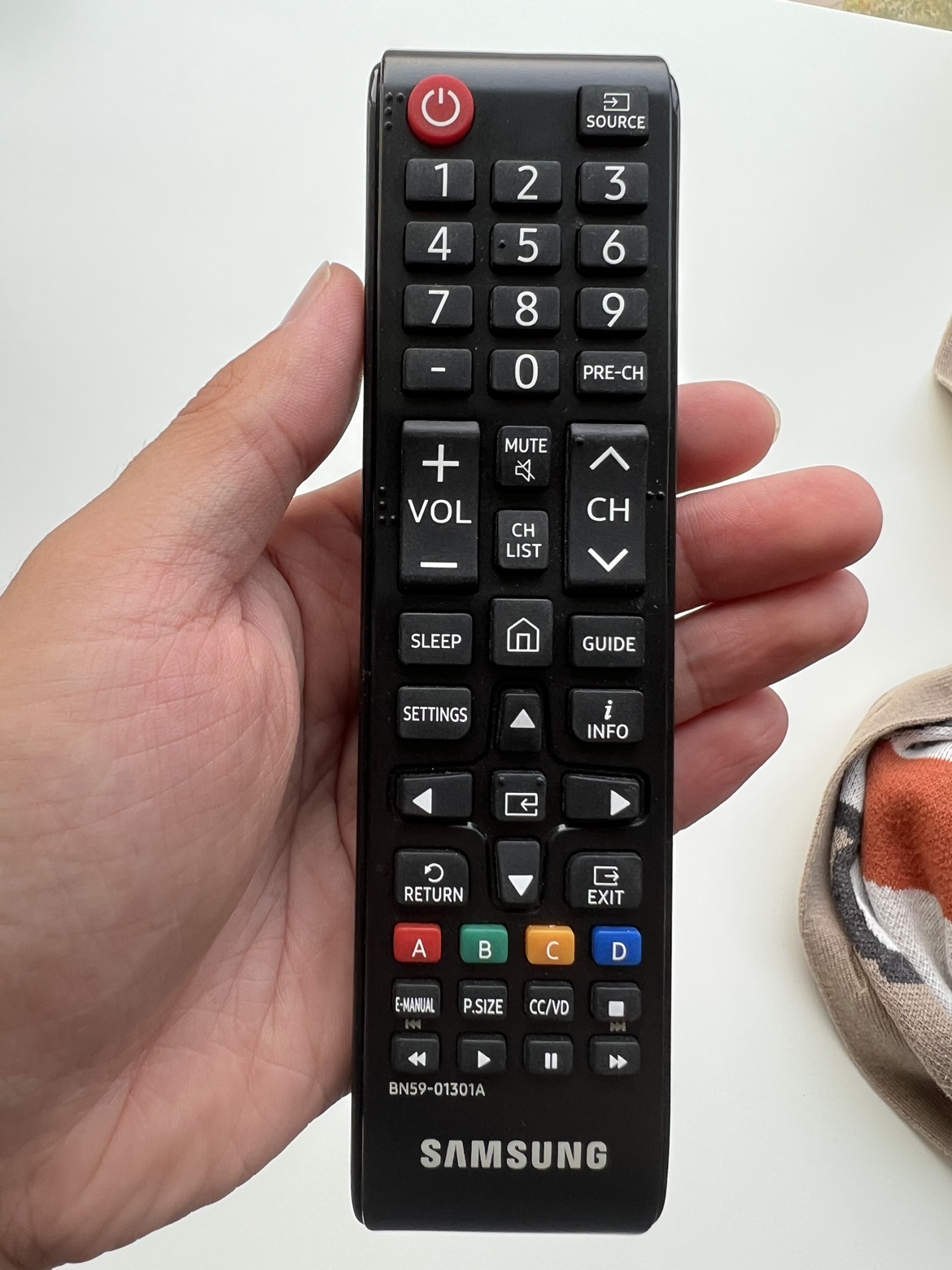 Samsung 32" inch 1080p HD LED Tizen Smart TV image indicator(4)