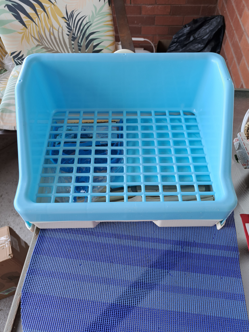 Cat/Rabbit Litter Box