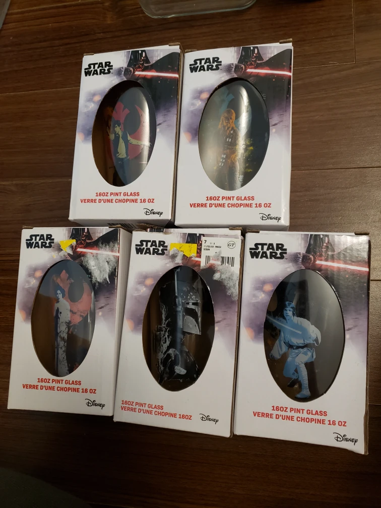 star wars x Disney 16oz pint glass thumbnail