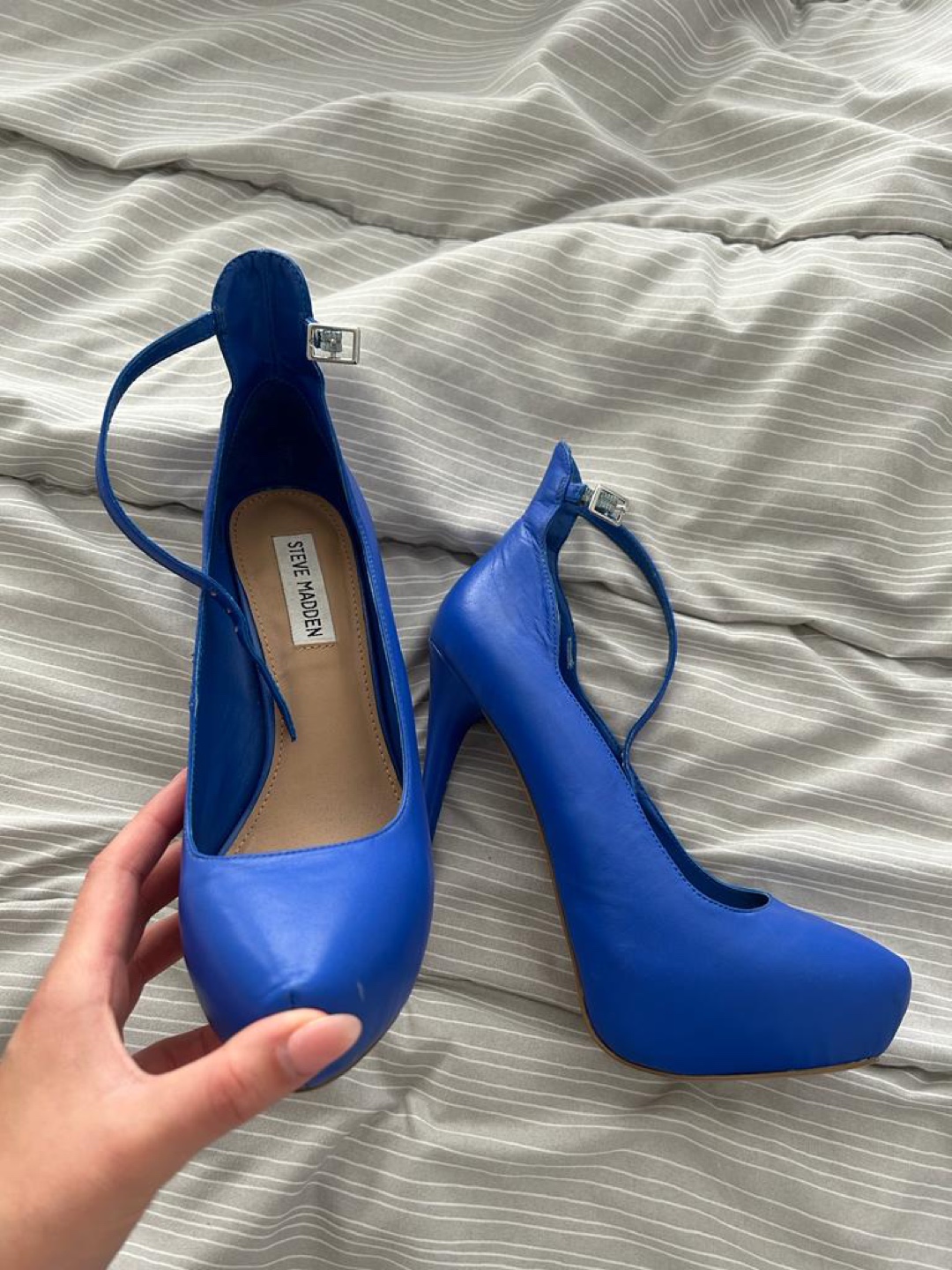 Aldo high heels image indicator(2)