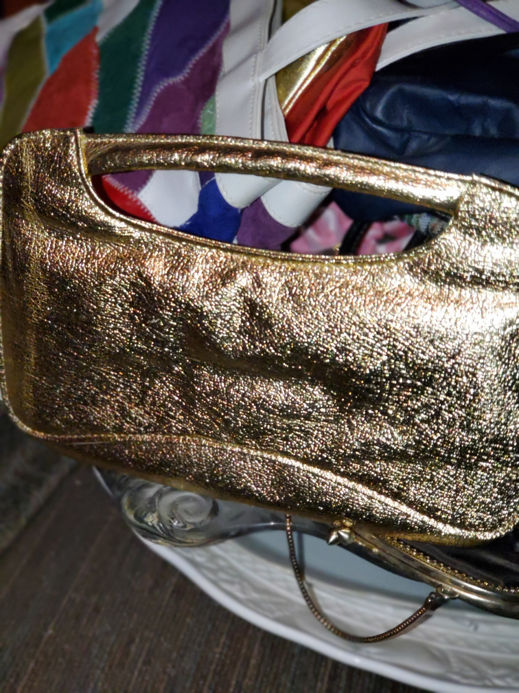 Purses & Clutches