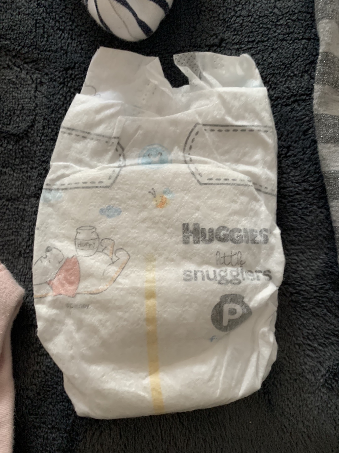 Free 0-3 months baby clothes and diapers - photo 2