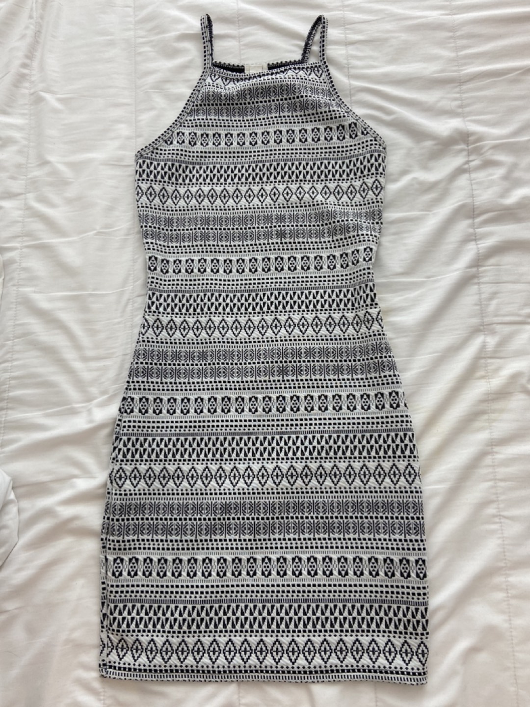 Patterned dress thumbnail