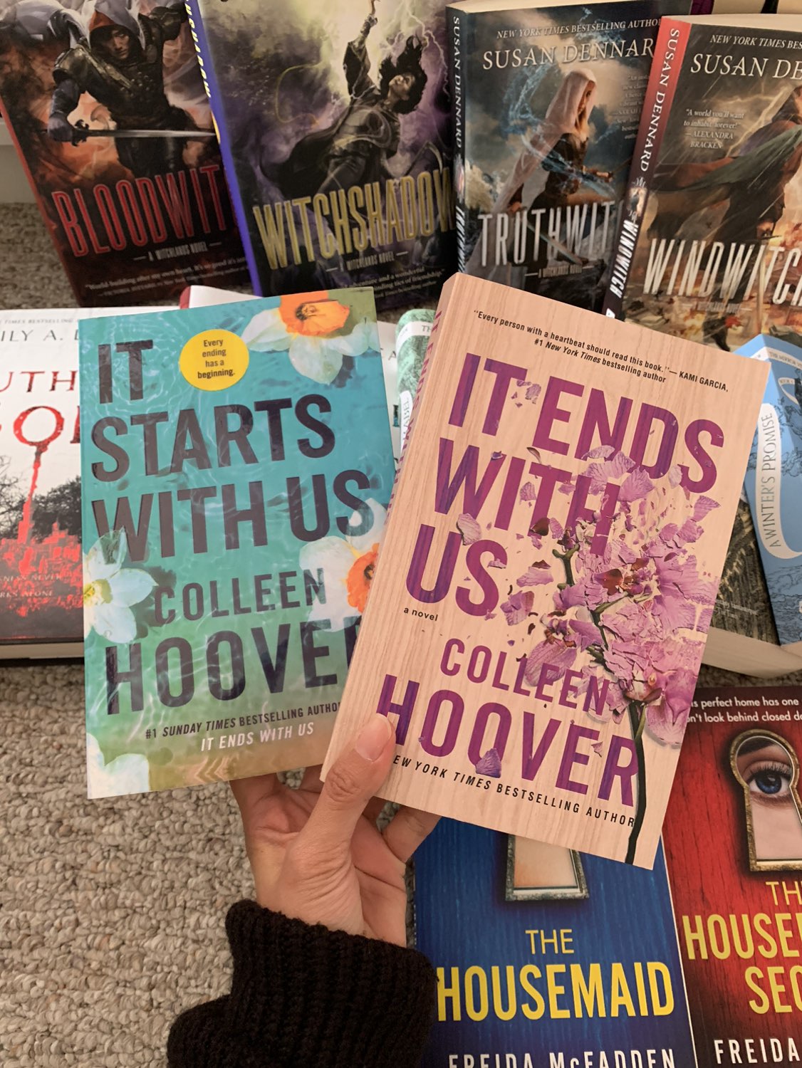 BEST SELLING BOOKS! 📚 - photo 3