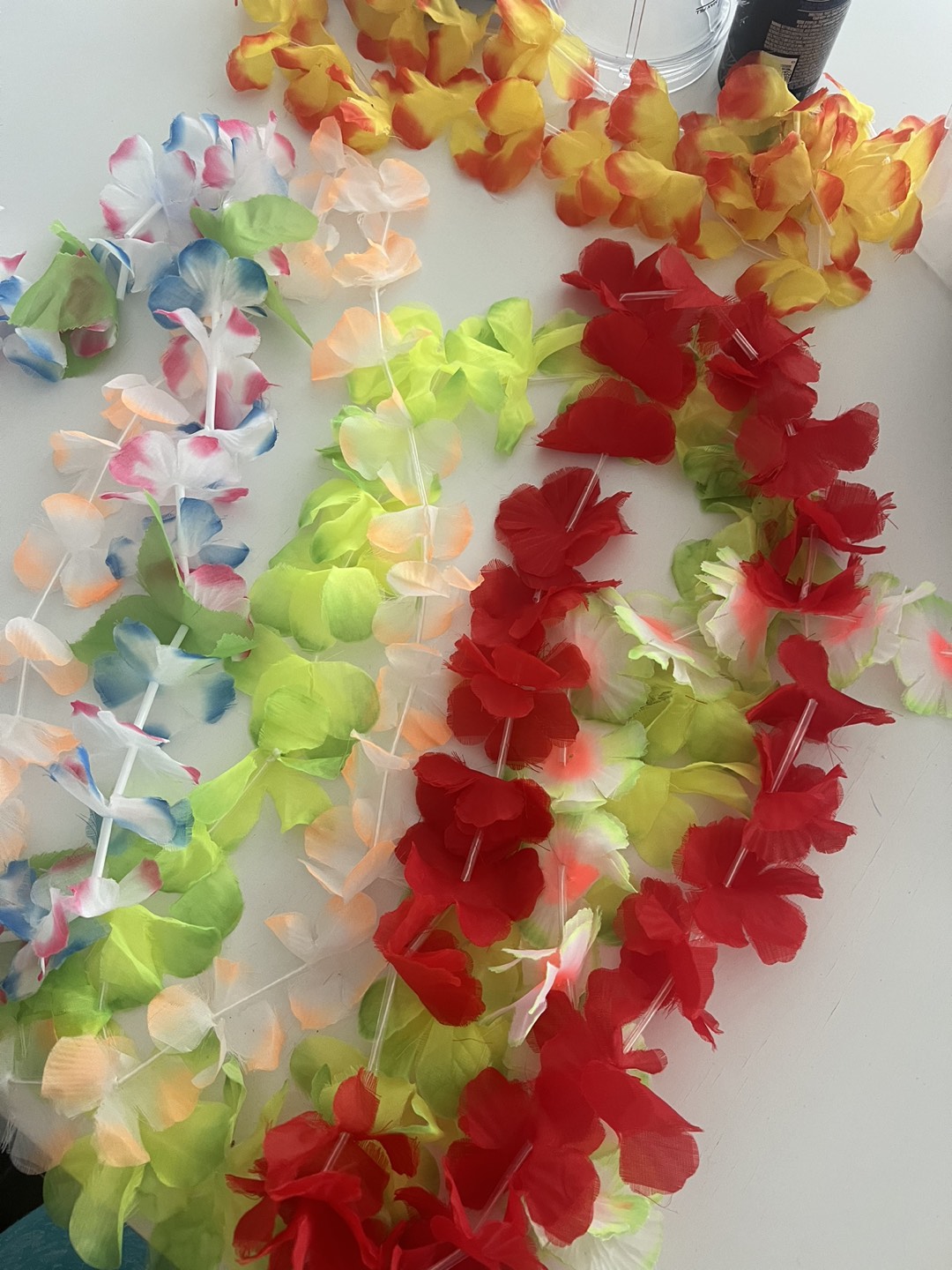 Hawaiian Ruffled Luau Flower Leis Necklaces thumbnail