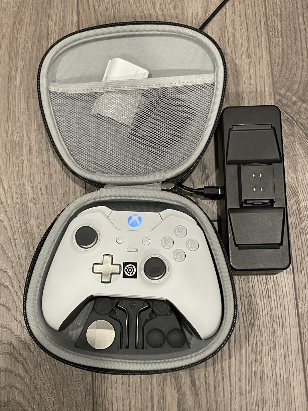 XBOX One 500GB Console + Elite Controller + 6 Games - photo 5