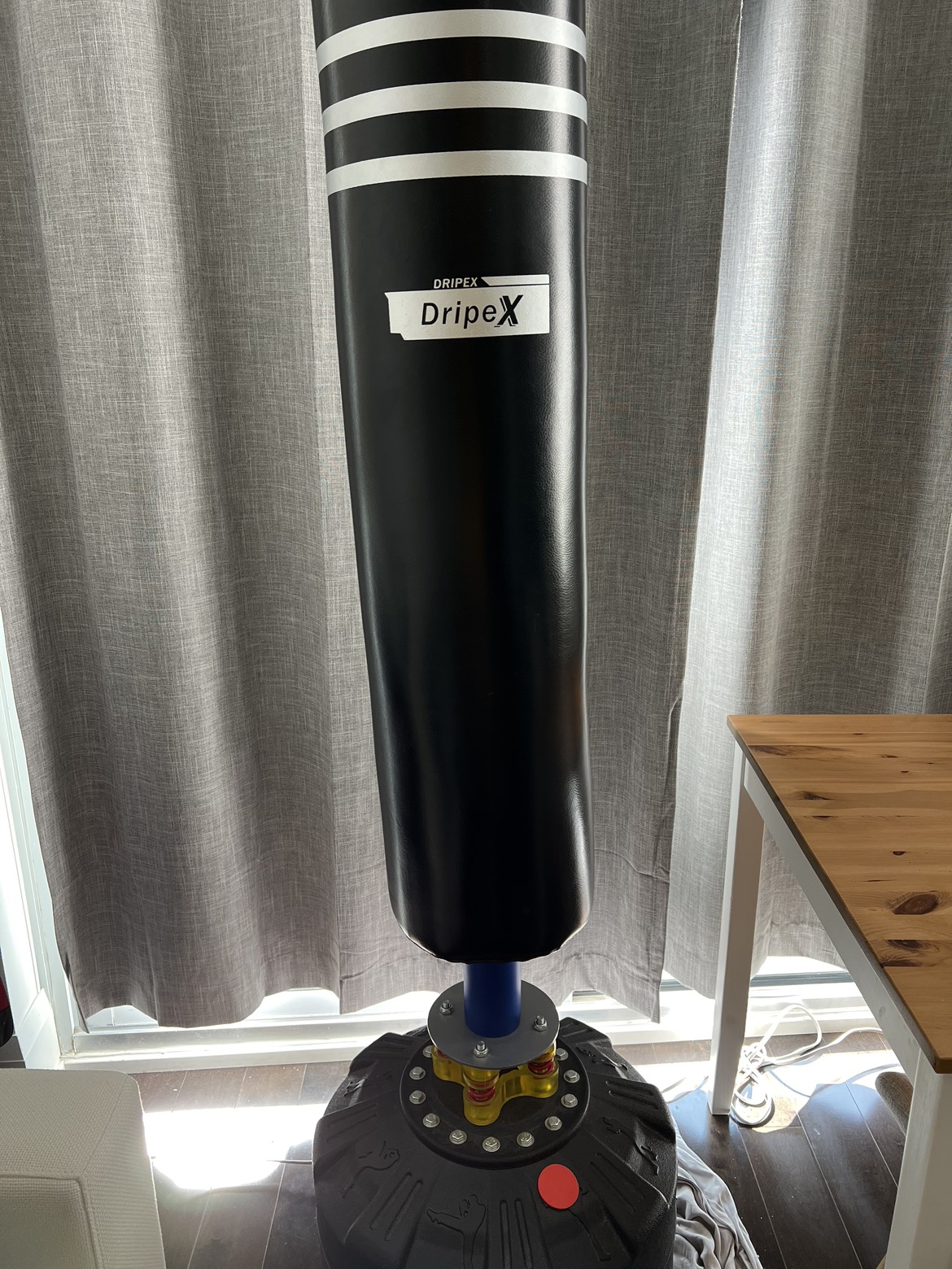 Freestanding punching bag