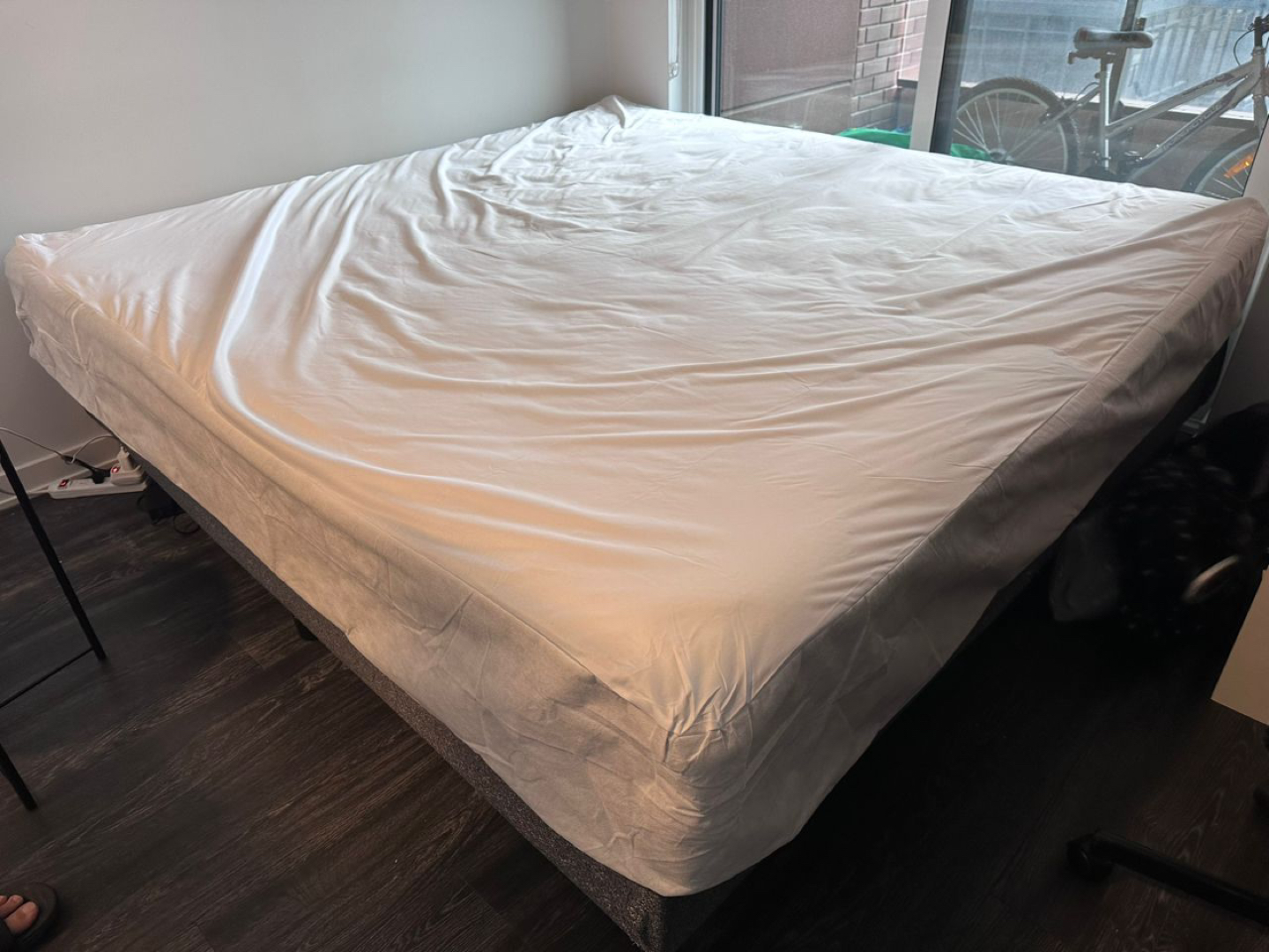 King Size Mattress- Brand Crystli- spring memory foam thumbnail