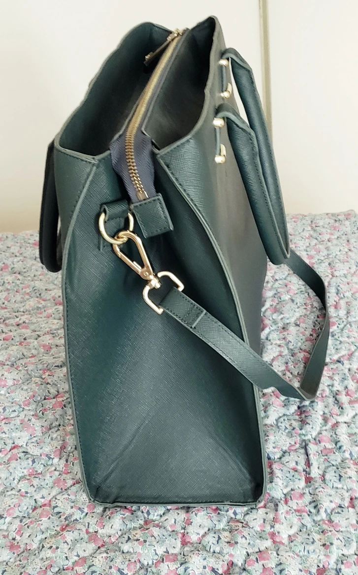 Hunter Green tote bag