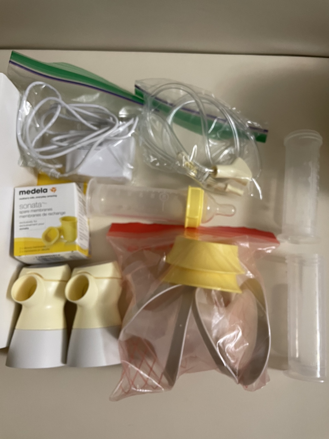 Medela Sonata breast pump - photo 3