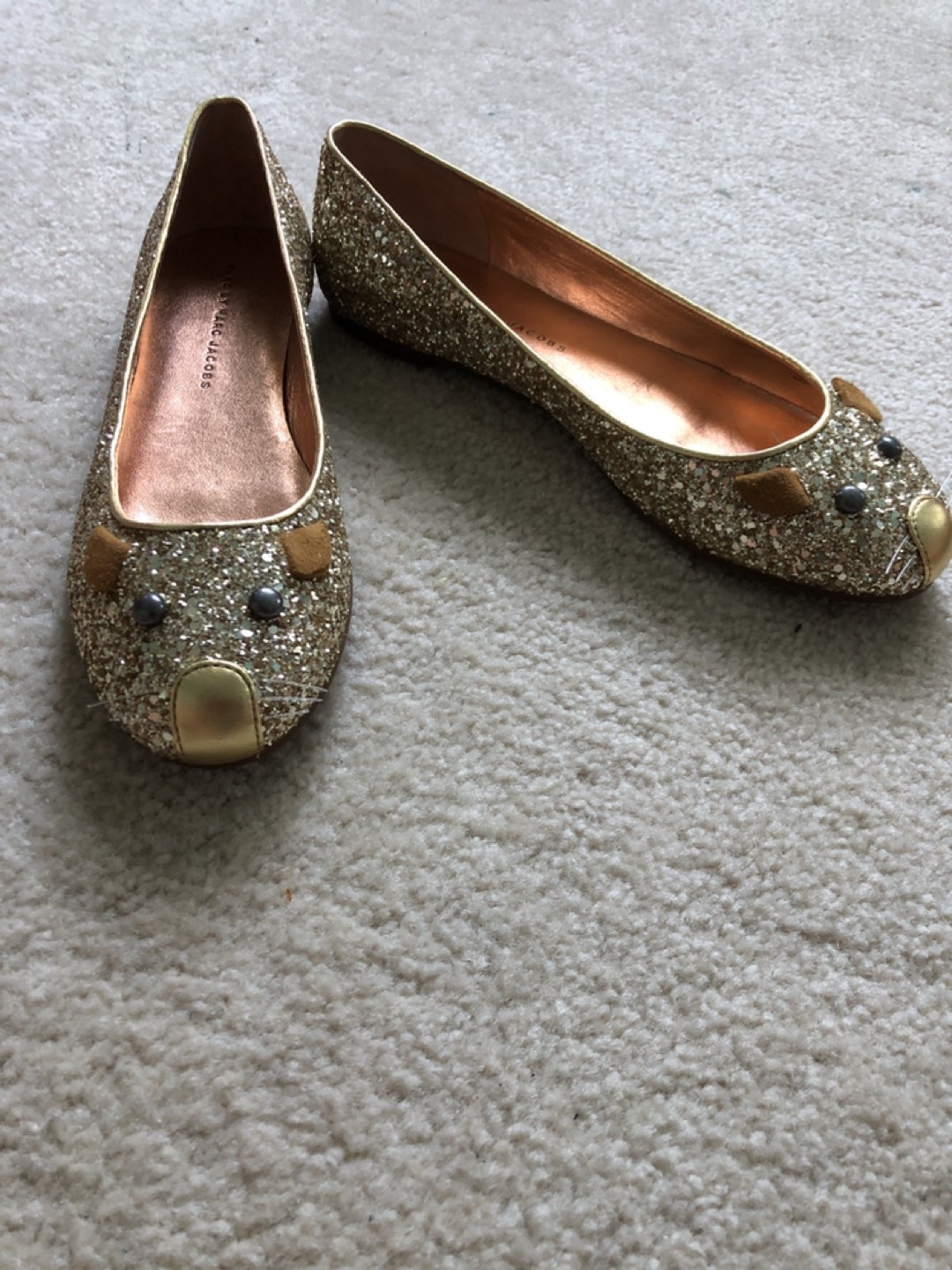 Shoes thumbnail