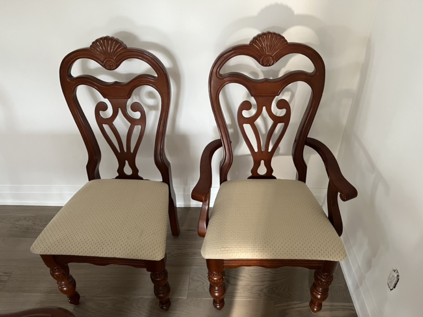 Dining room set ( plus bonus ) - photo 5