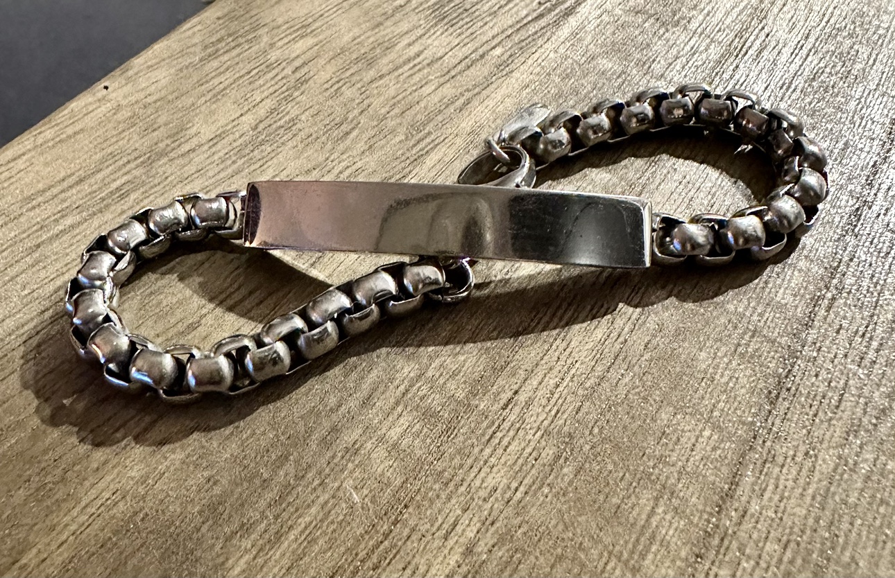 Stainless steel bracelet image indicator(4)