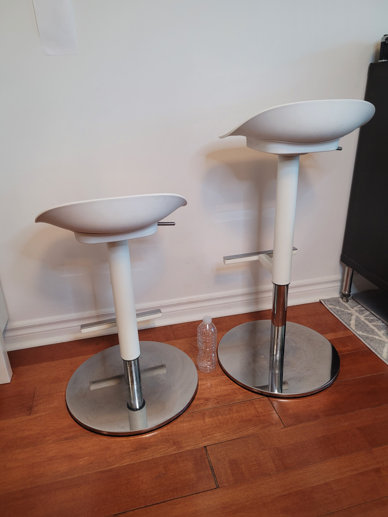 Ikea Janinge Bar stools (Pair) - photo 2