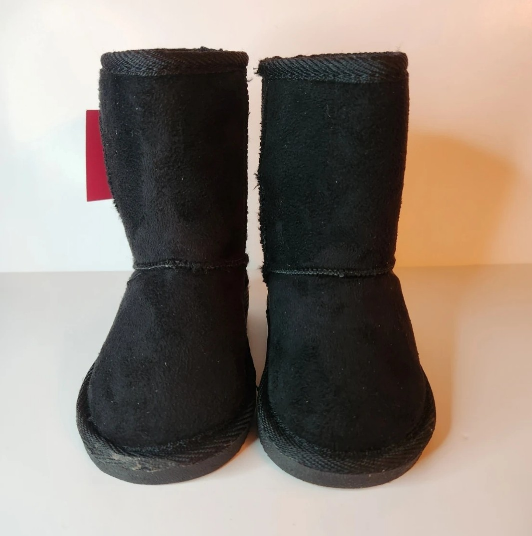 NEW FLEECE LINED UGG STYLE BOOTS FOR TODDLERS image indicator(2)