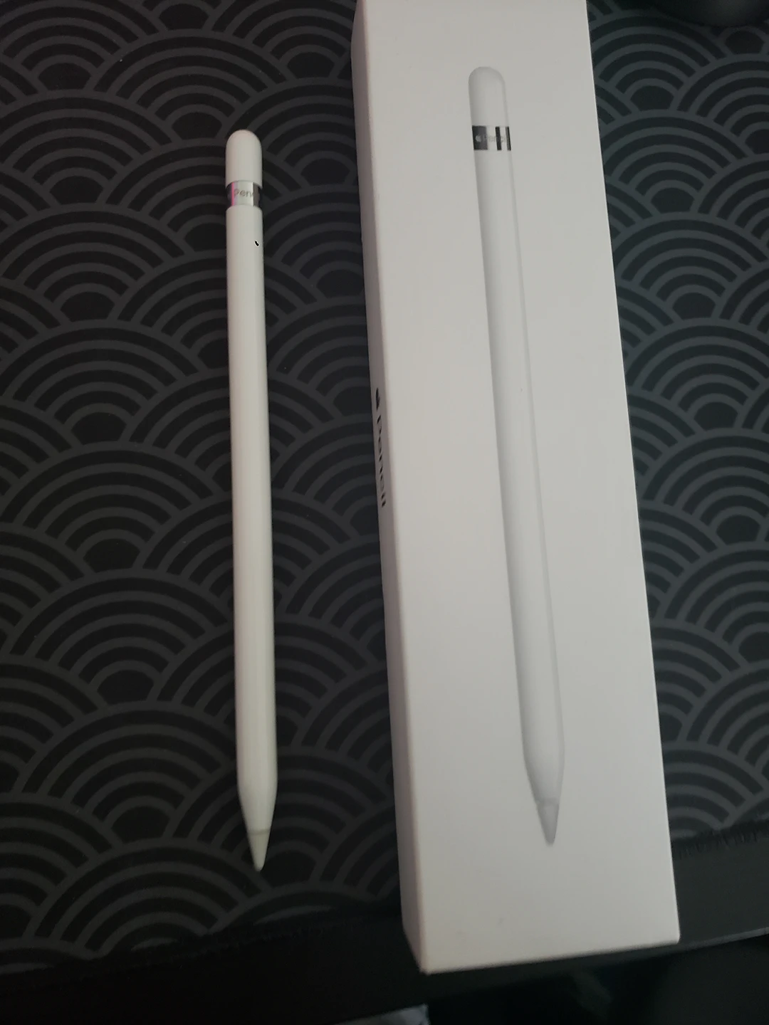 Apple Pencil 1st generation thumbnail