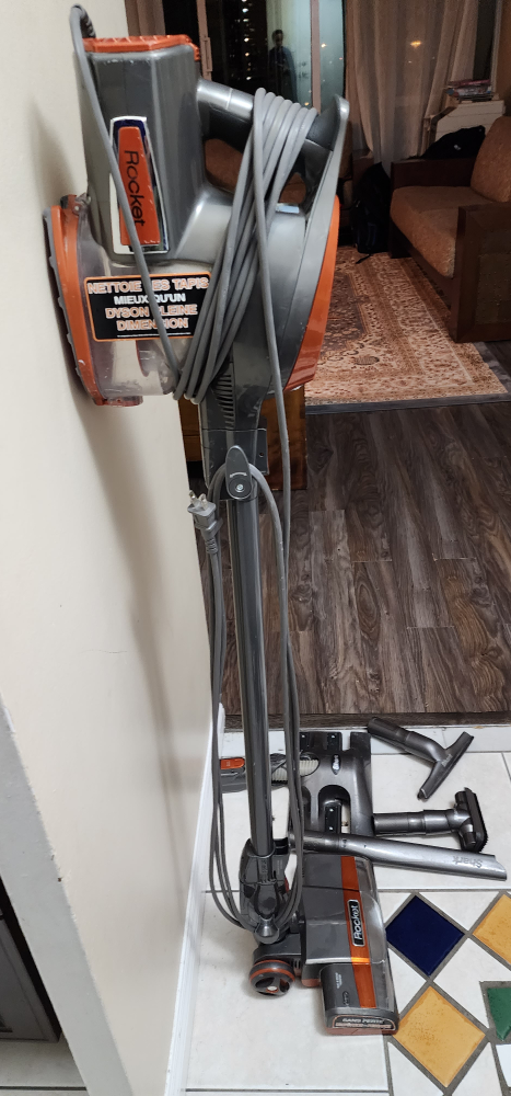 Shark Rocket  Ultra light Corded vaccum - photo 5