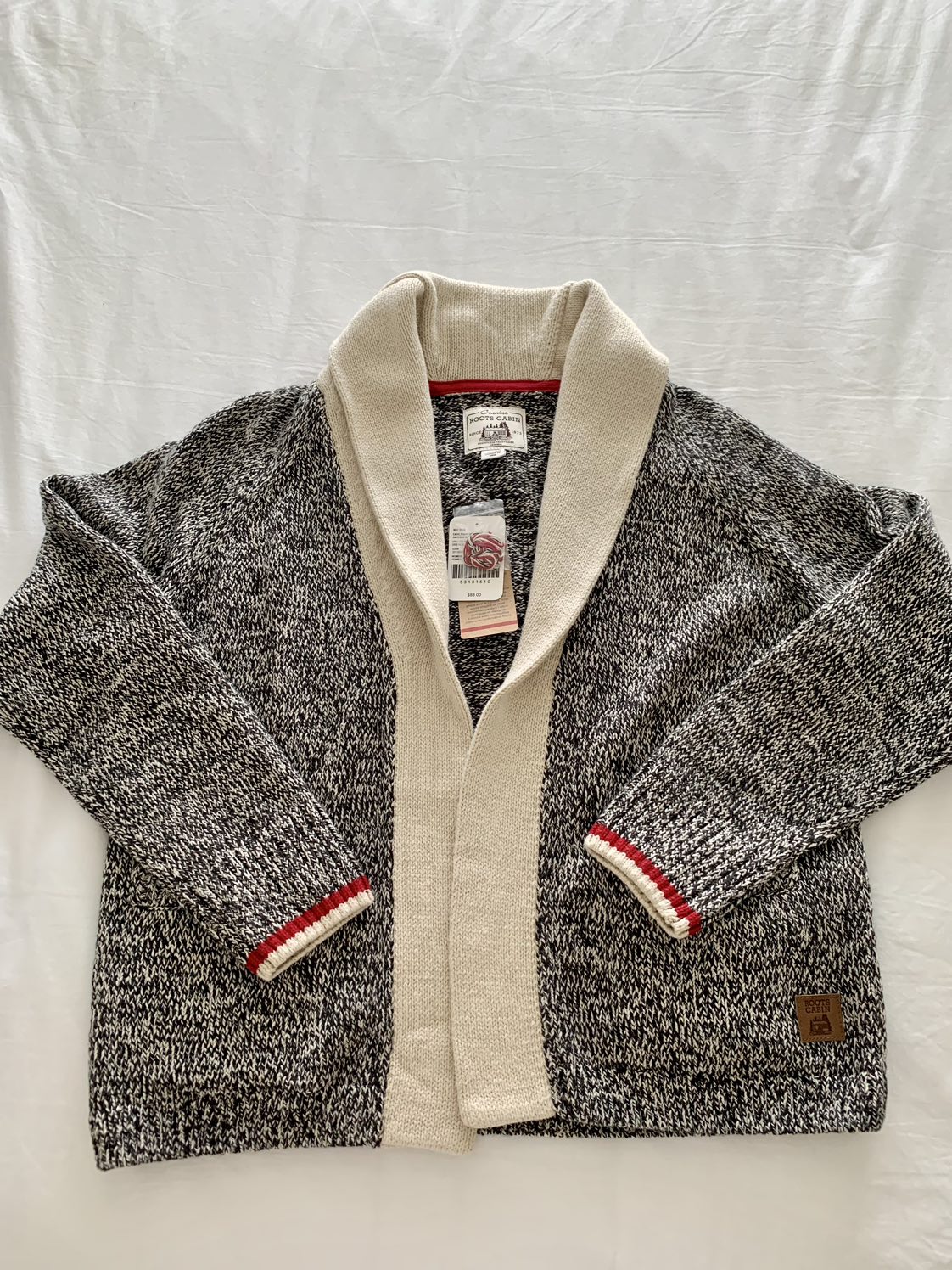 Roots cabin cardigan New